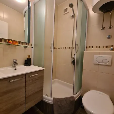 Sea & Mountain View شقة