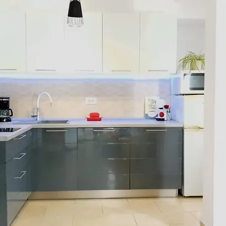 Sea & Mountain View Διαμέρισμα